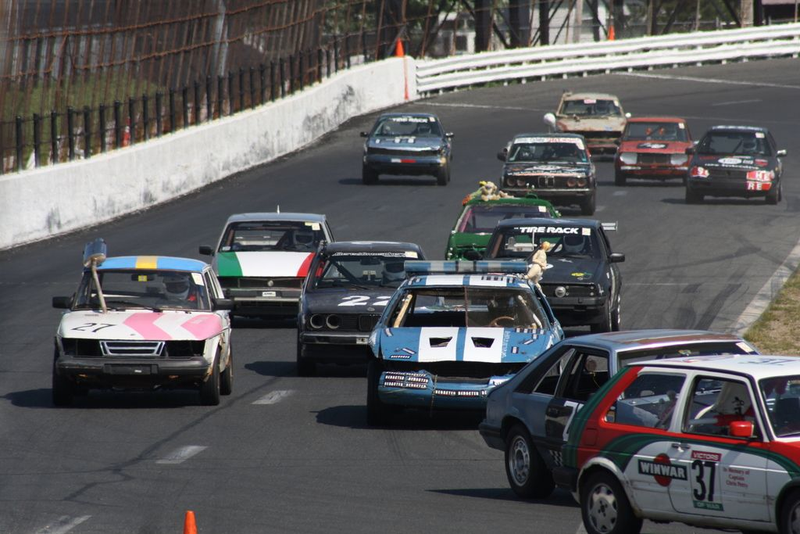 Illustration for article titled The 24 Hours Of LeMons New England 2009 Über Gallery, Part 5
